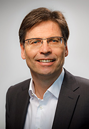 Foto von Prof. Dr. Uwe Elsholz von der FernUniversität in Hagen